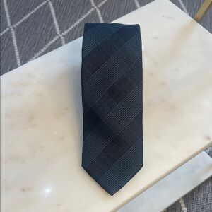 Elegant Black and Navy Checkered Tie